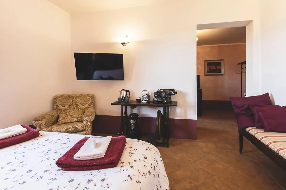Farm stay Casale Le Civette Villa Montepulciano Italy